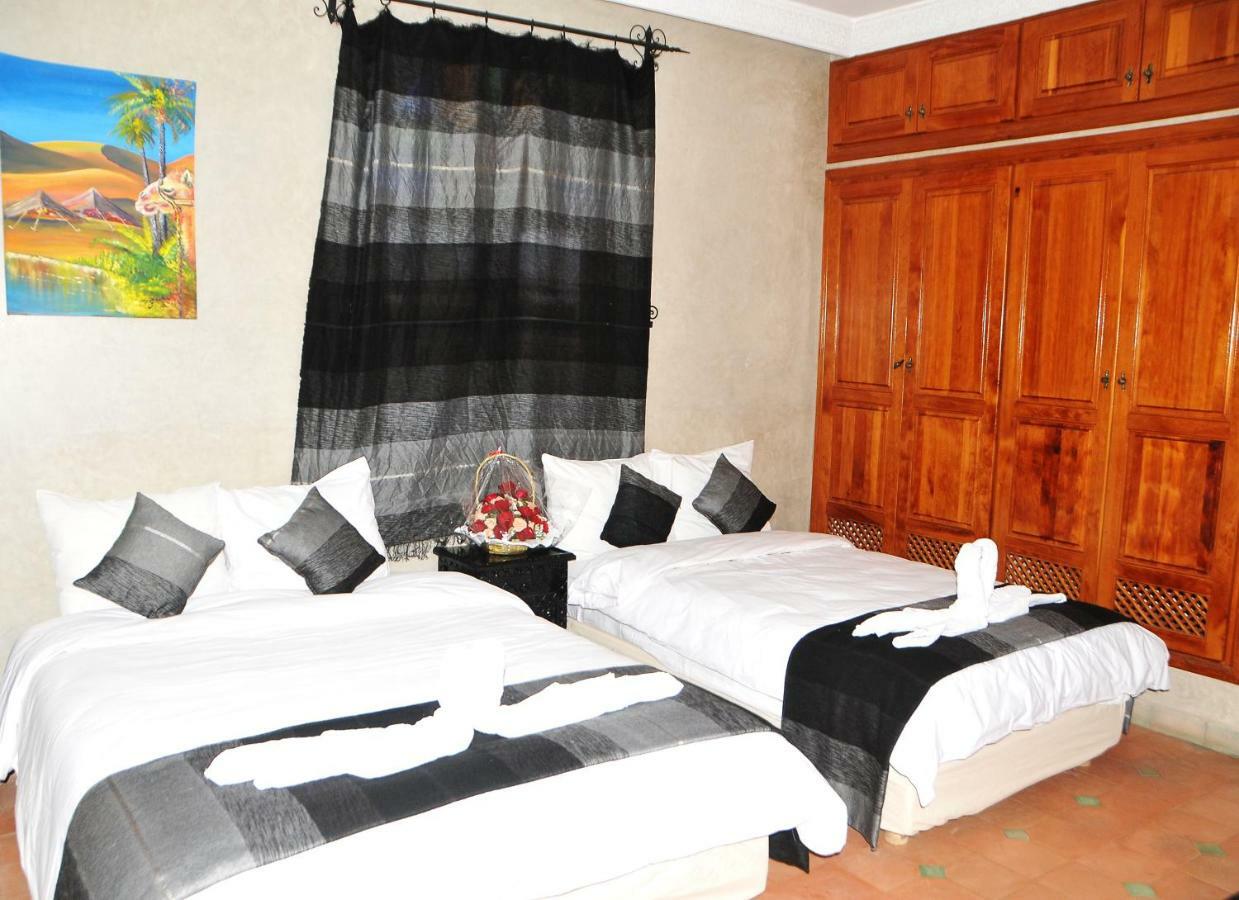 Riad Mhidou Ouled Jelal Exterior foto