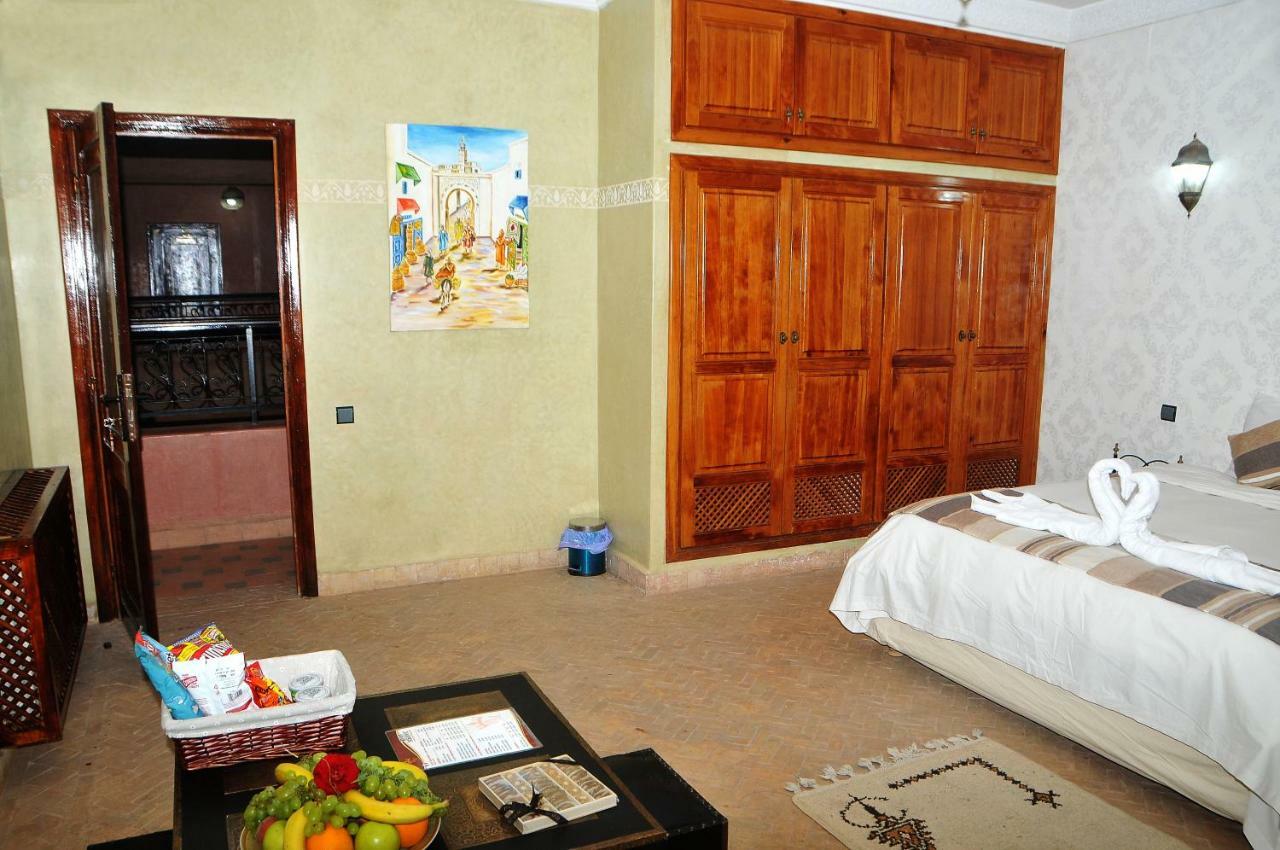 Riad Mhidou Ouled Jelal Exterior foto