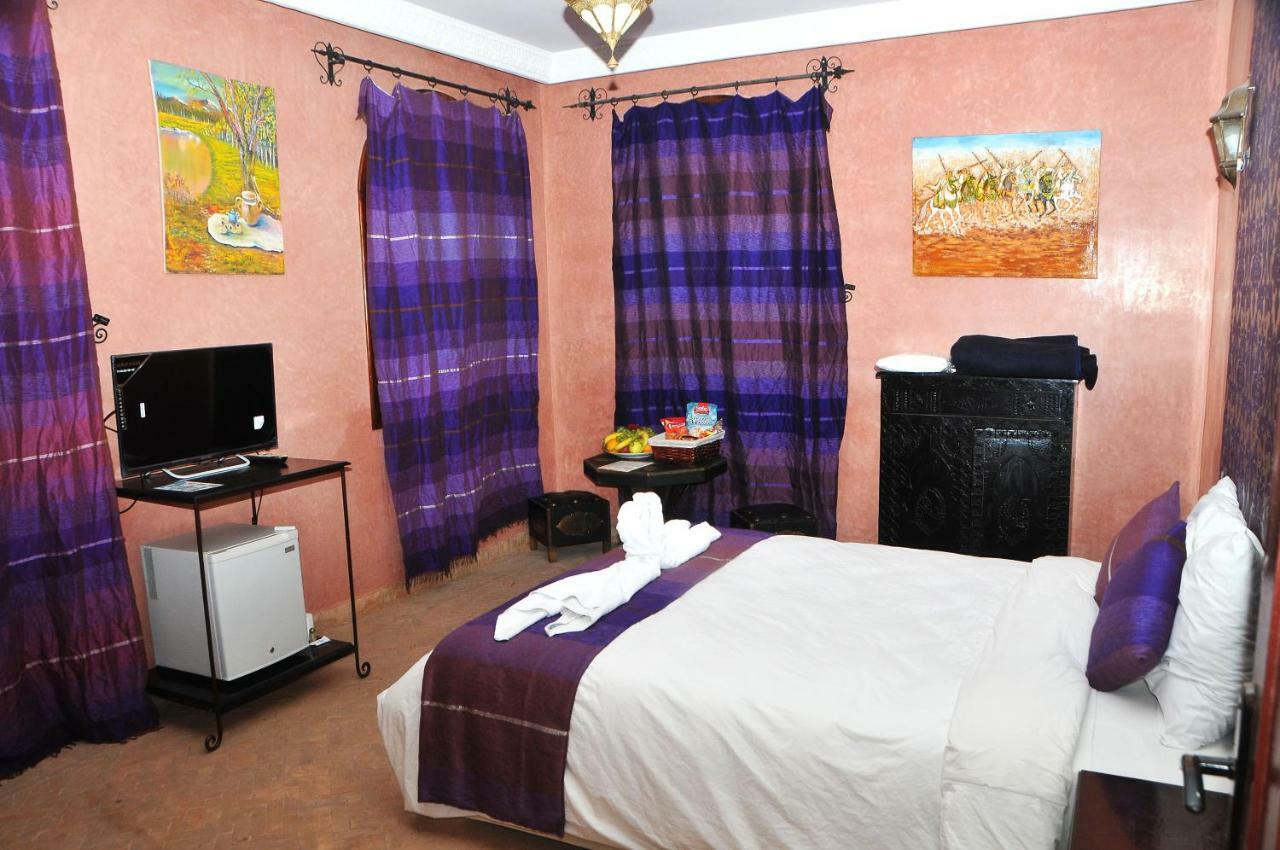 Riad Mhidou Ouled Jelal Exterior foto