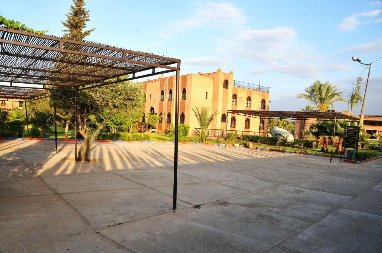 Riad Mhidou Ouled Jelal Exterior foto